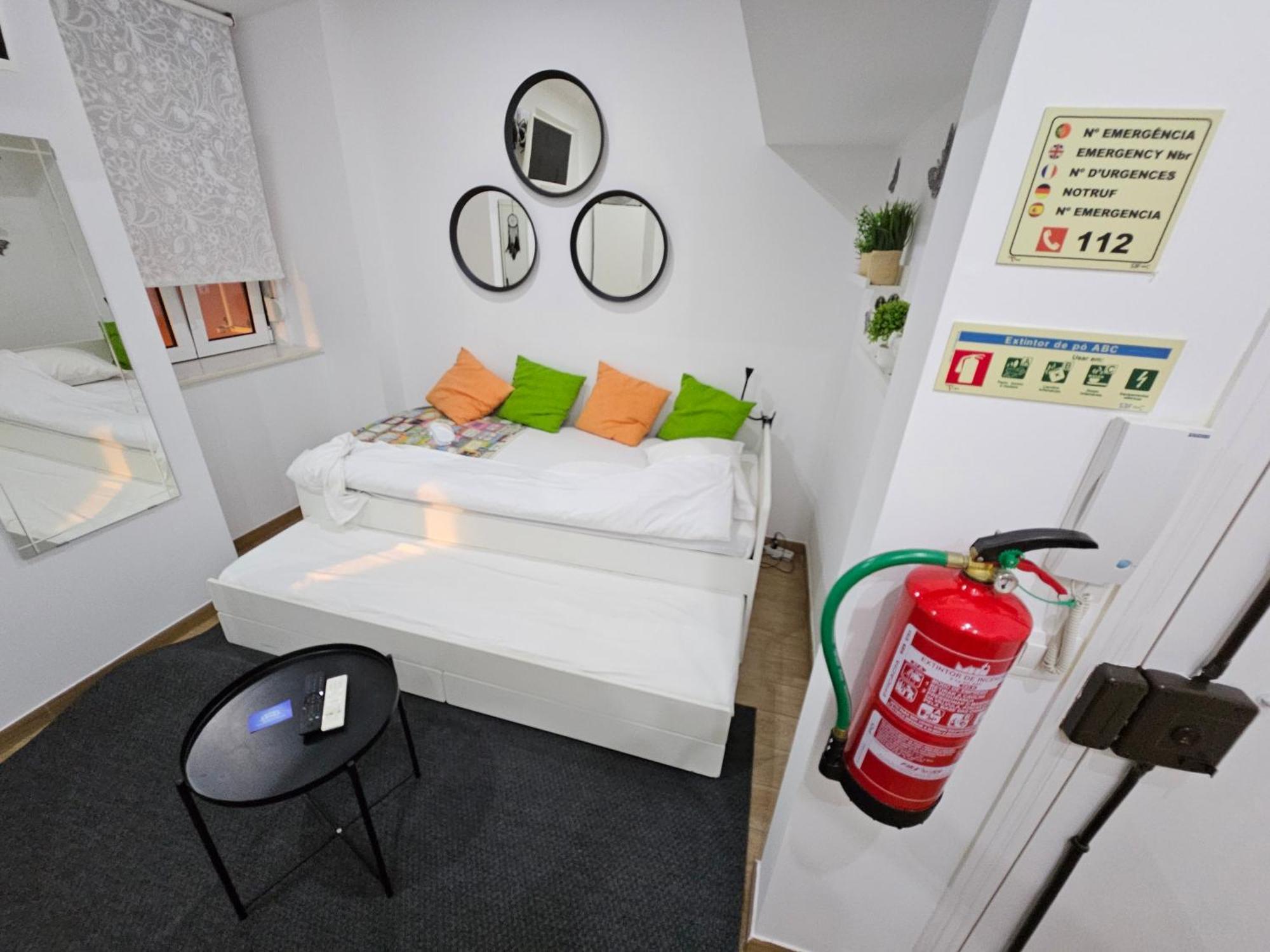 Vila Queiros, 6 Lissabon Kamer foto